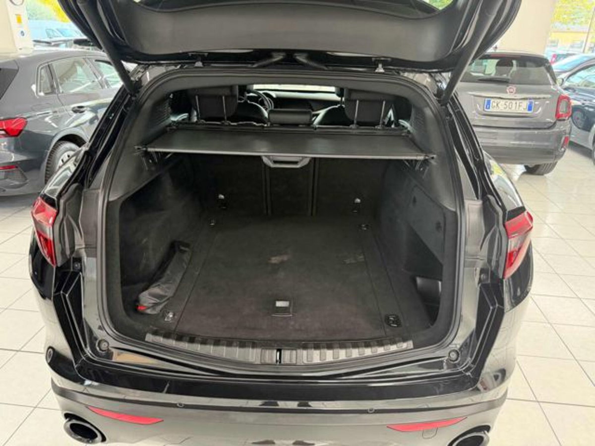 Alfa Romeo Stelvio Stelvio 2.2 Turbodiesel 190 CV AT8 Q4 Sprint (6)