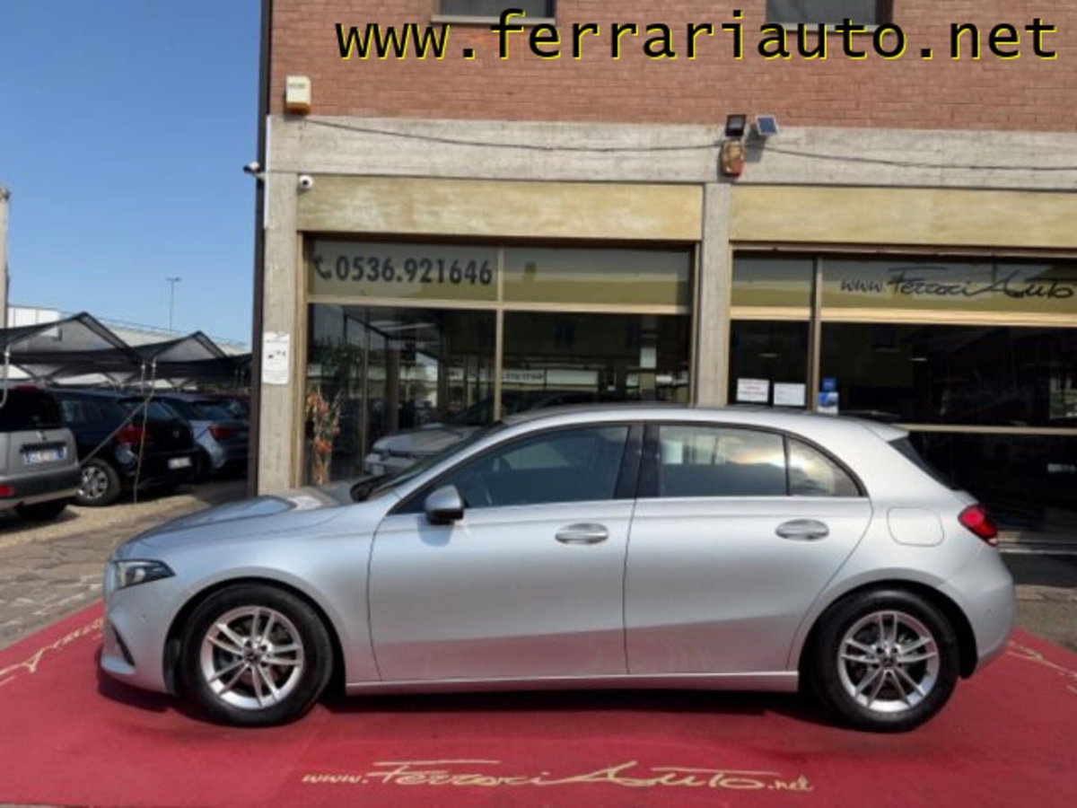Mercedes-Benz Classe A 160 Sport (5)