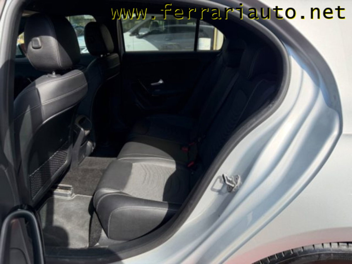 Mercedes-Benz Classe A 160 Sport (8)