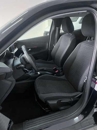 Peugeot 2008 PureTech 100 S&S Active (6)