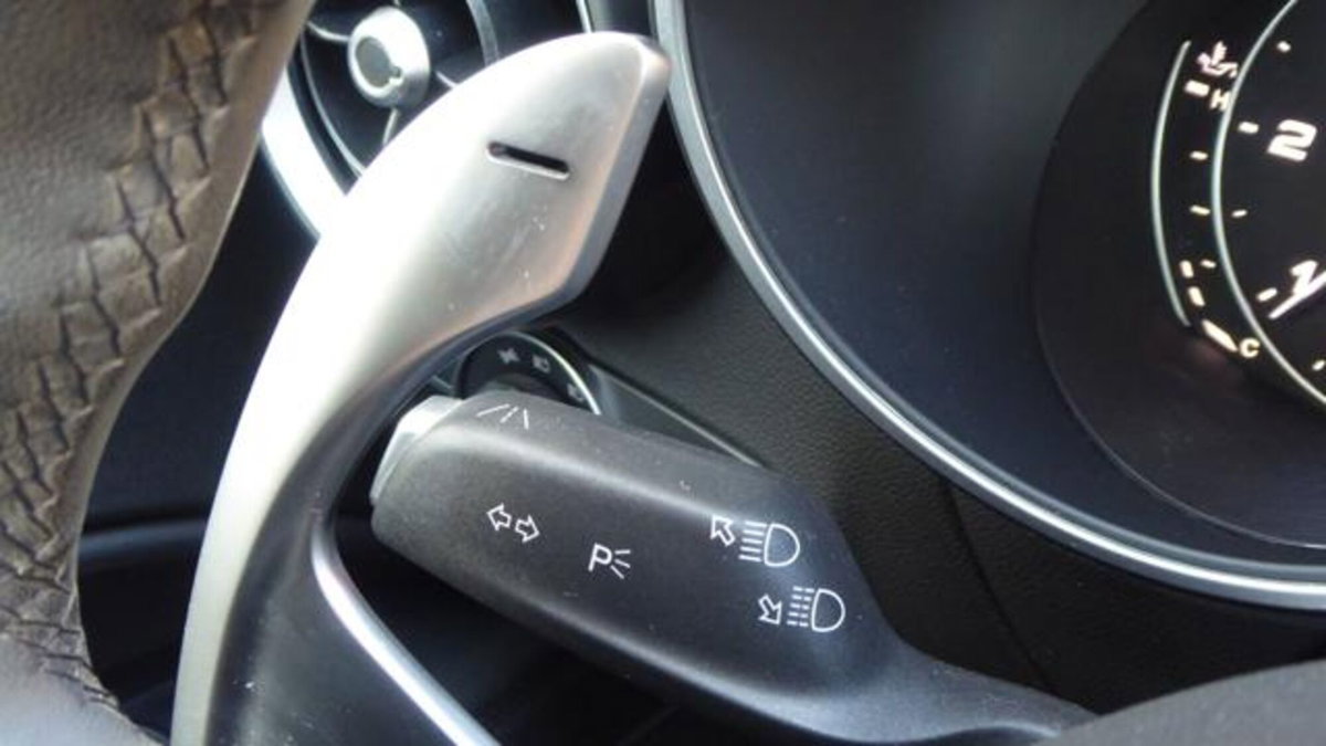 Alfa Romeo Stelvio Stelvio 2.2 Turbodiesel 190 CV AT8 Q4 B-Tech (14)