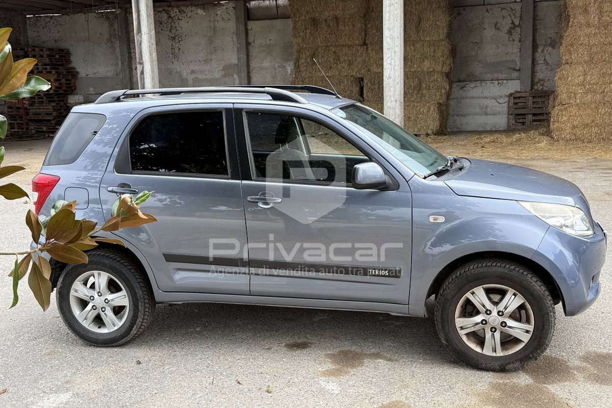 Daihatsu Terios 1.5 4WD SX (4)