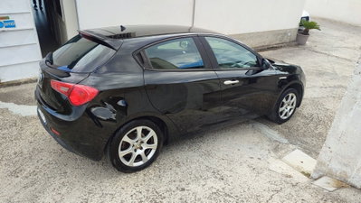 Alfa Romeo Giulietta 1.6 JTDm-2 Progression c/CL (7)