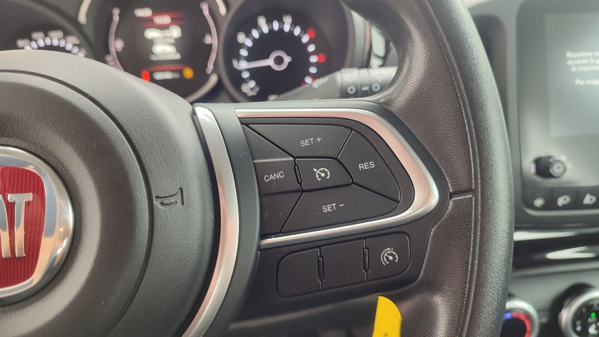 Fiat 500L 1.6 Multijet 120 CV City Cross (17)