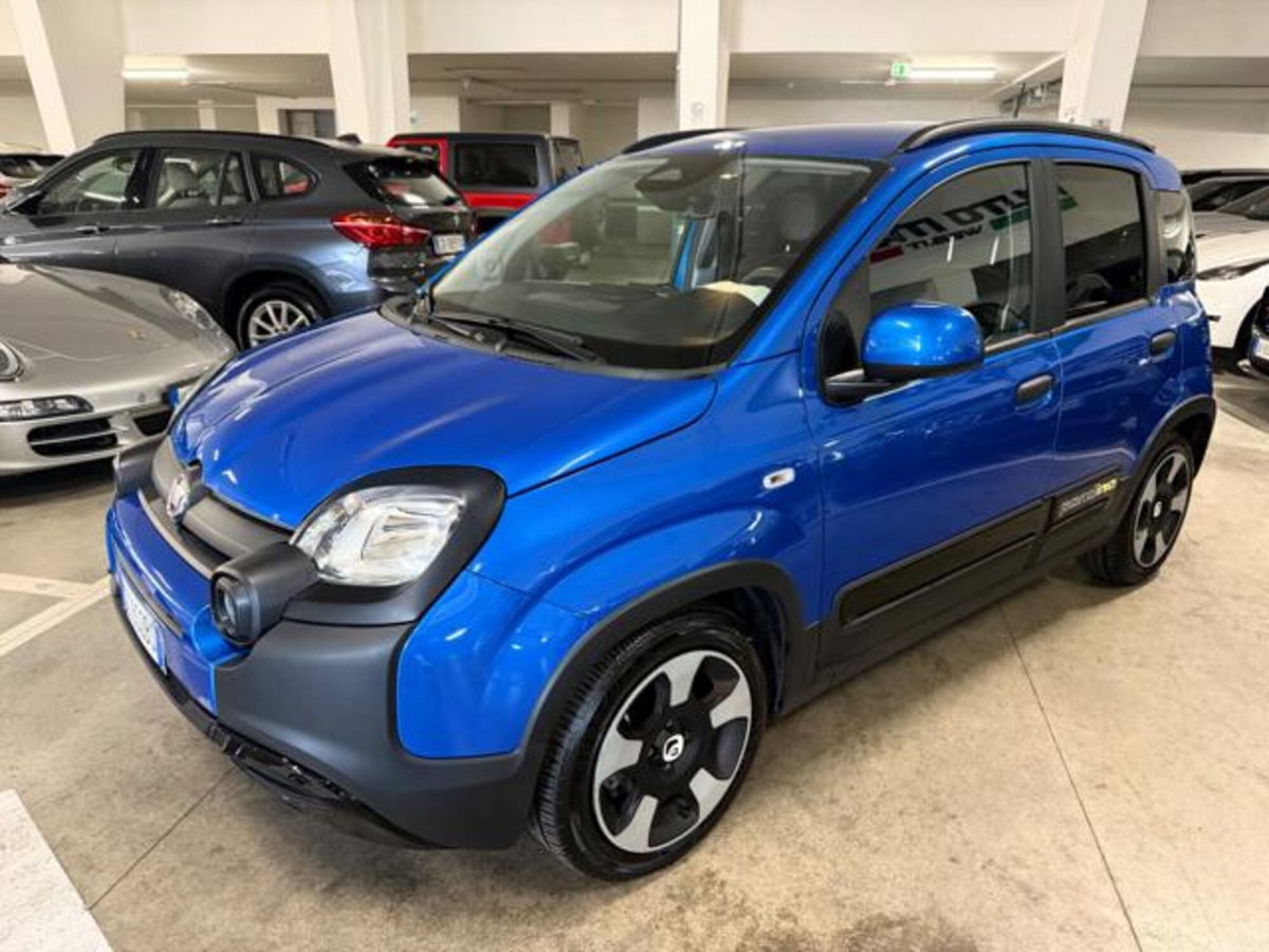 Fiat Panda Cross 1.0 firefly hybrid Cross s&s 70cv 5p.ti (2)