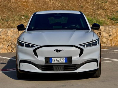 Ford Mustang Mach-E Extended 294CV Premium (2)