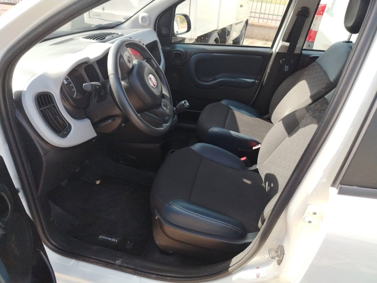 Fiat Panda 1.0 FireFly S&S Hybrid City Cross (4)