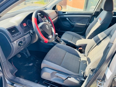 Volkswagen Golf 1.9 TDI 5p. Sportline Ltd.Edition (9)