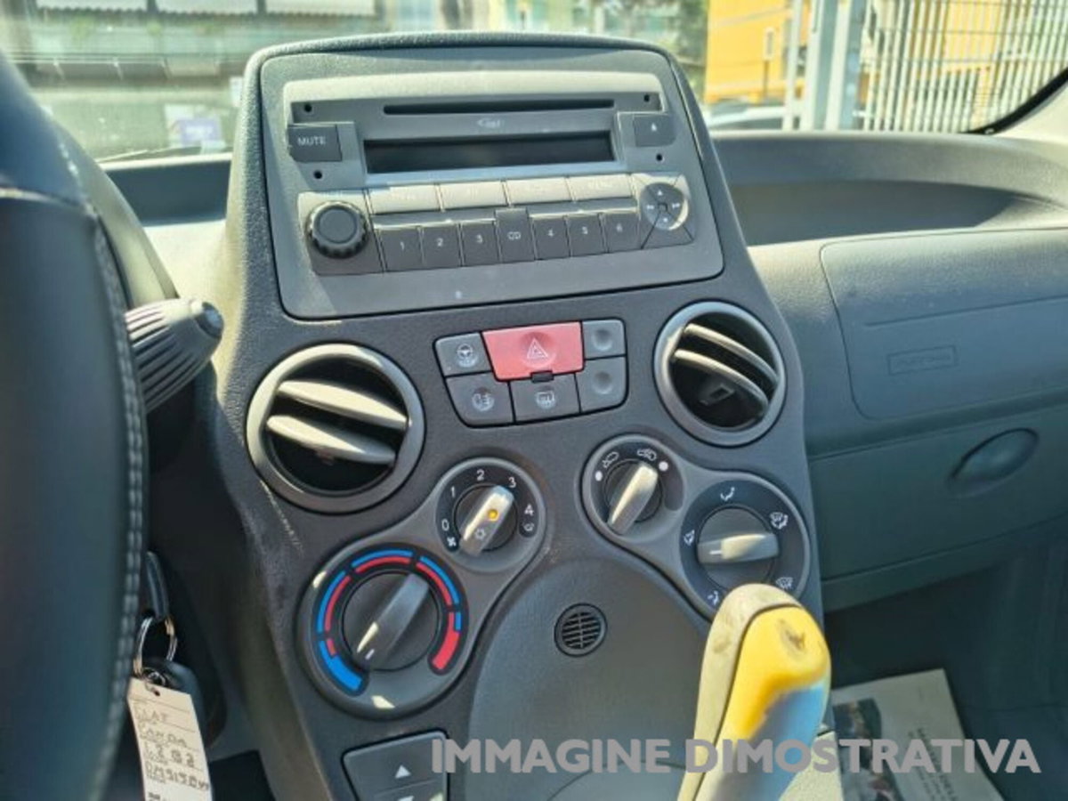 Fiat Panda 1.2 Dynamic (9)