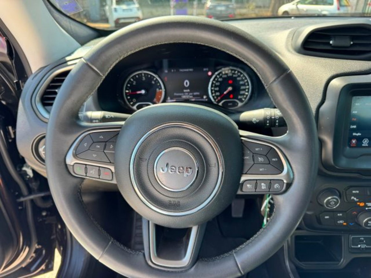 Jeep Renegade 1.6 Mjt 130 CV Limited (19)