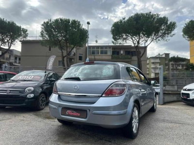 Opel Astra 1.7 CDTI 101CV 5 porte Cosmo (9)