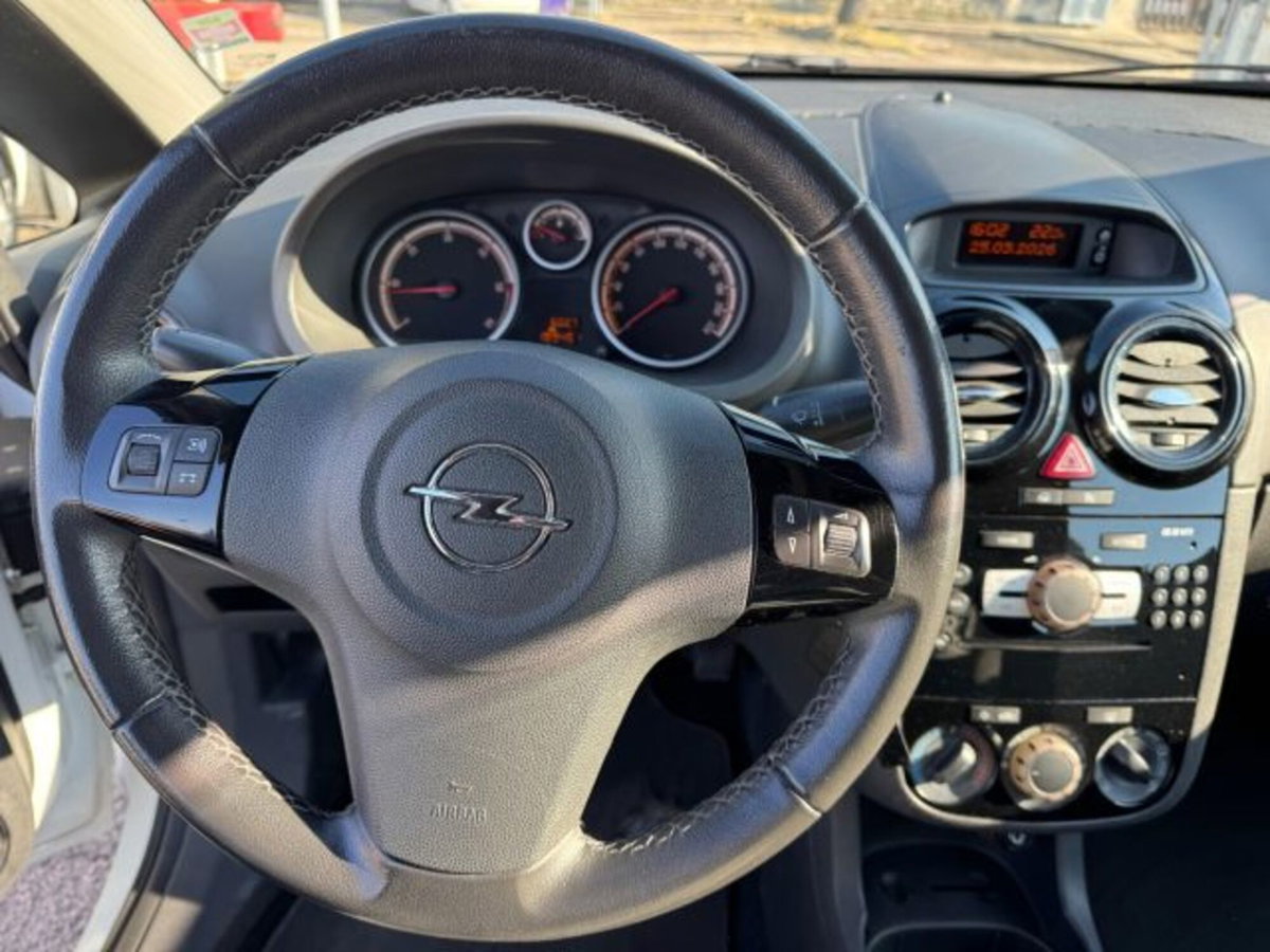 Opel Corsa 1.3 CDTI 75CV 5 porte Cosmo (13)