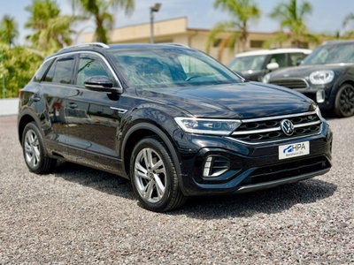 Volkswagen T-Roc 2.0 tdi R-Line 115cv (3)