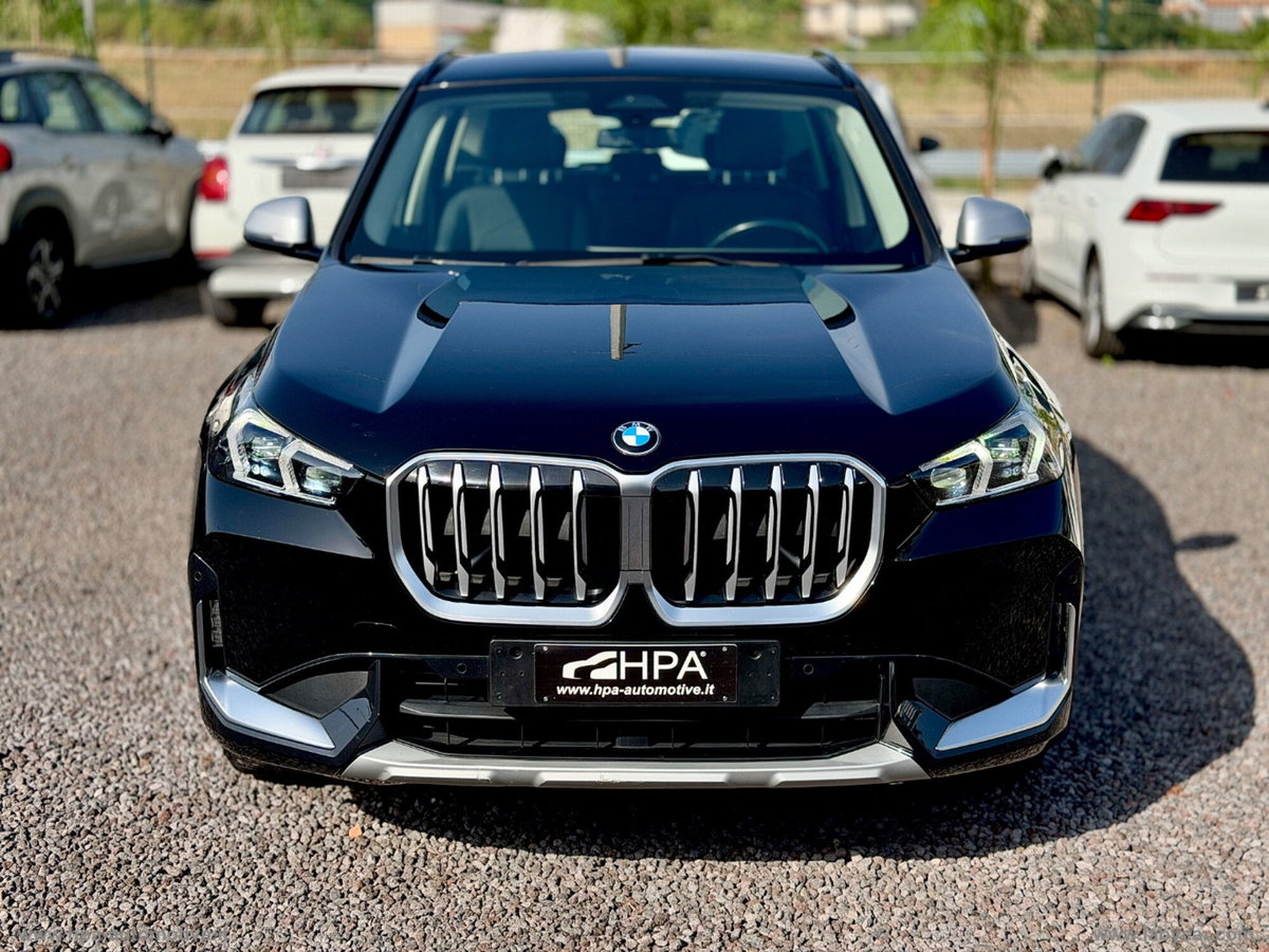BMW X1 sDrive 18d xLine (2)
