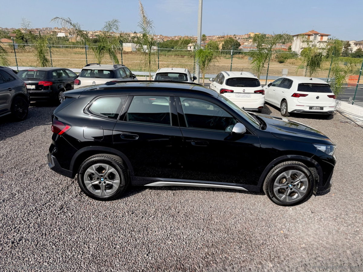 BMW X1 sDrive 18d xLine (8)