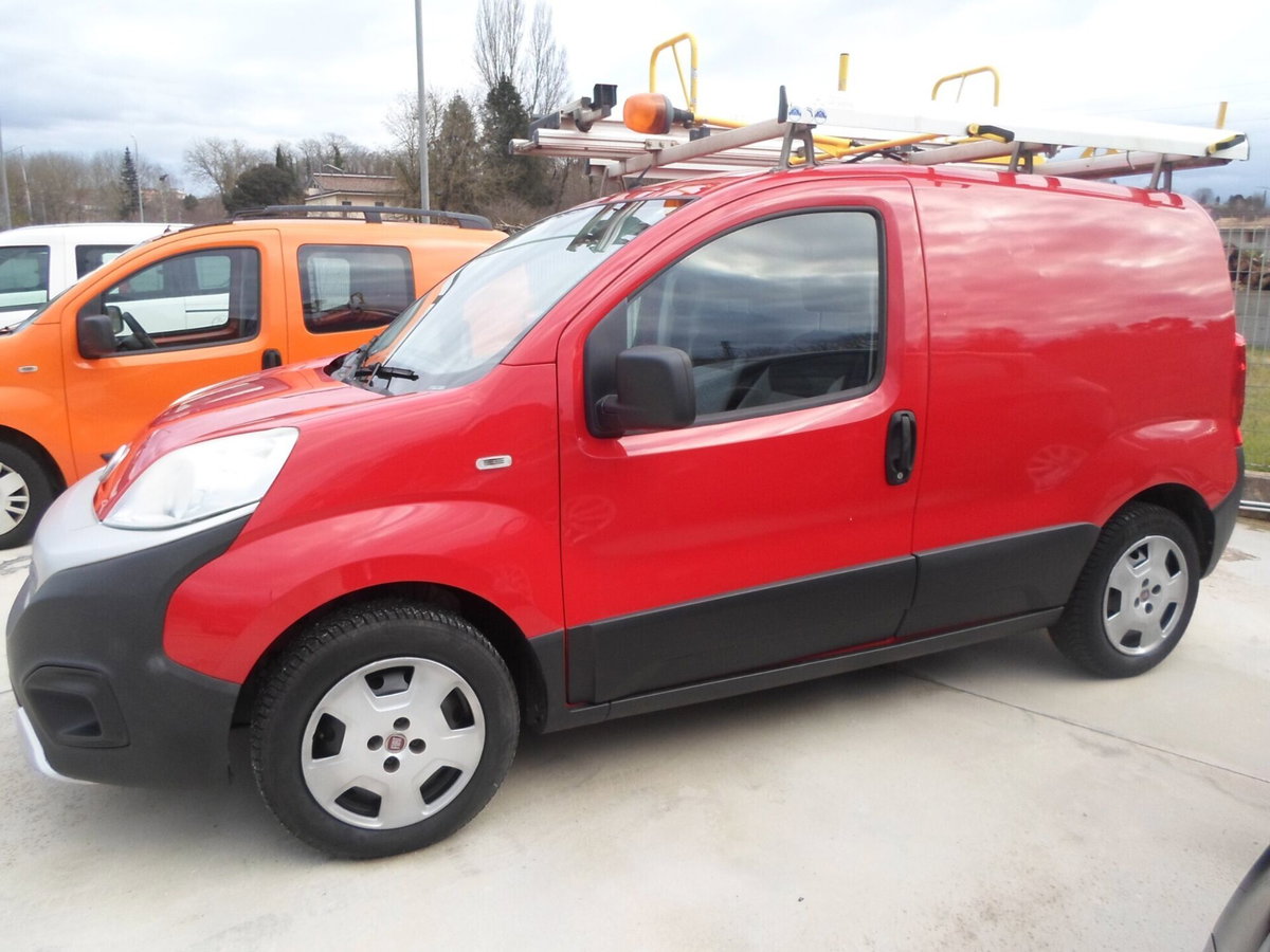 Fiat Fiorino combi N1 1.3 mjt 95cv Adventure (2)