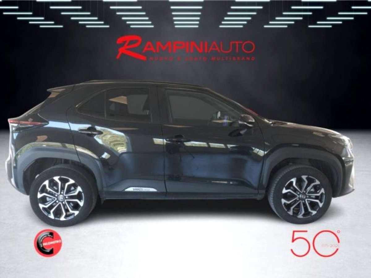 Toyota Yaris Cross 1.5 Hybrid 5p. E-CVT Premiere (8)