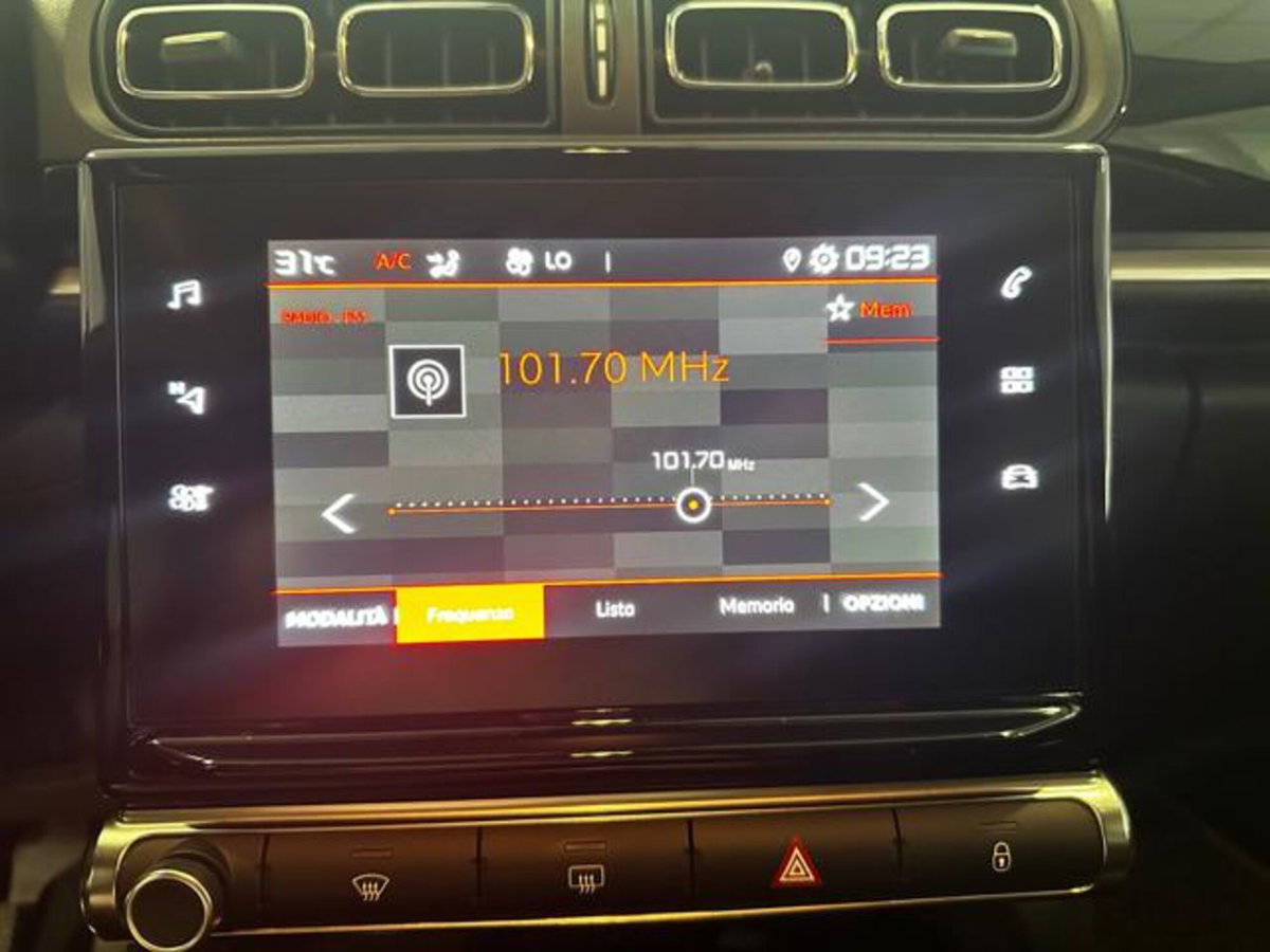 Citroen C3 PureTech 110 S&S EAT6 Shine Pack (14)
