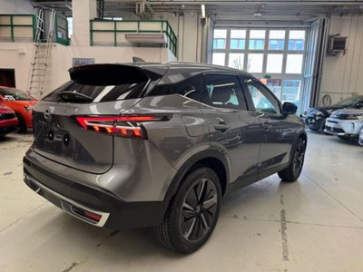 Nissan Qashqai 1.3 mhev Tekna 4wd 158cv xtronic (4)