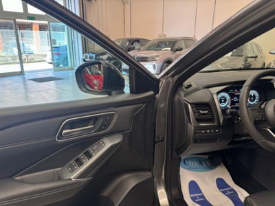 Nissan Qashqai 1.3 mhev Tekna 4wd 158cv xtronic (9)