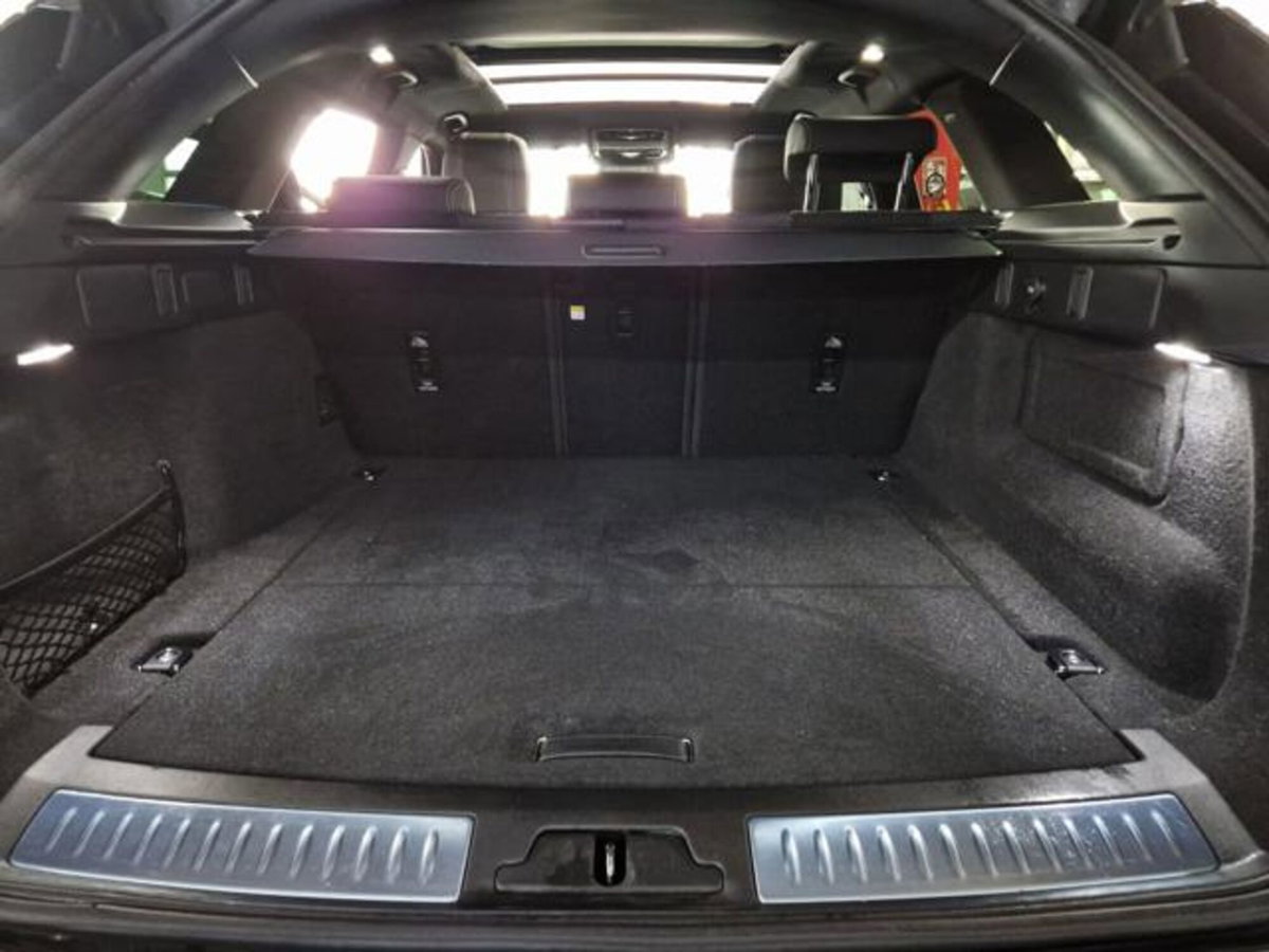 Land Rover Range Rover Velar 3.0d i6 mhev Autobiography 4wd 300cv auto (9)