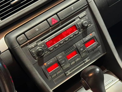 Audi A4 Avant 2.0 TDI F.AP. (13)