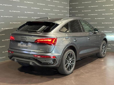 Audi Q5 Sportback 40 2.0 tdi mhev 12V Identity Black quattro s-tronic (3)