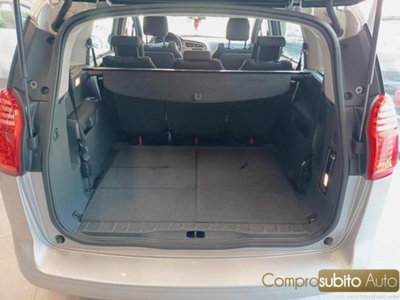 Peugeot 5008 1.6 HDi 112CV Business (14)