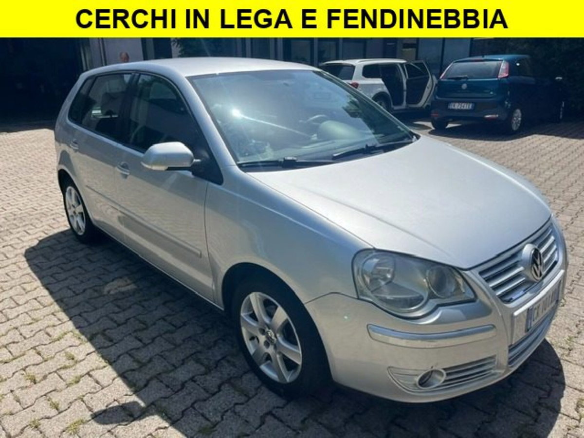 Volkswagen Polo 1.4/80CV TDI 5p. Sportline (3)