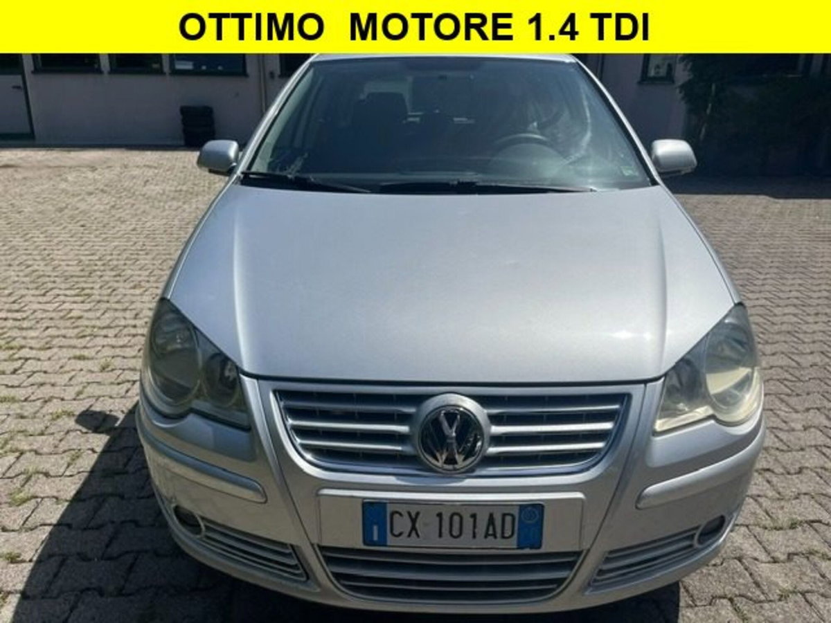 Volkswagen Polo 1.4/80CV TDI 5p. Sportline (8)