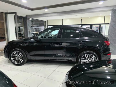 Audi Q5 Sportback 2.0 tdi mhev+ Launch Edition S line quattro 204cv s-tronic (7)