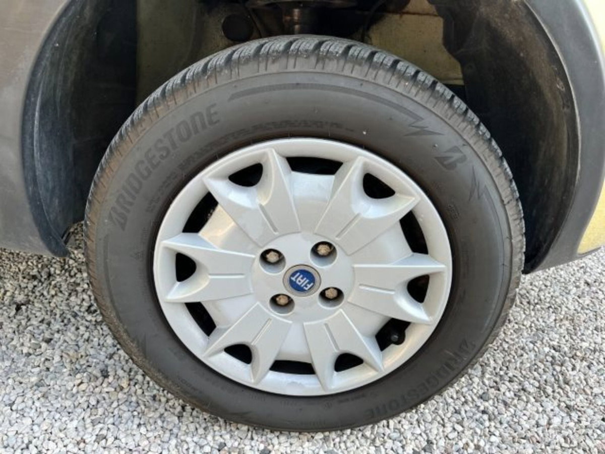 Fiat Panda 1.2 4x4 Climbing (11)