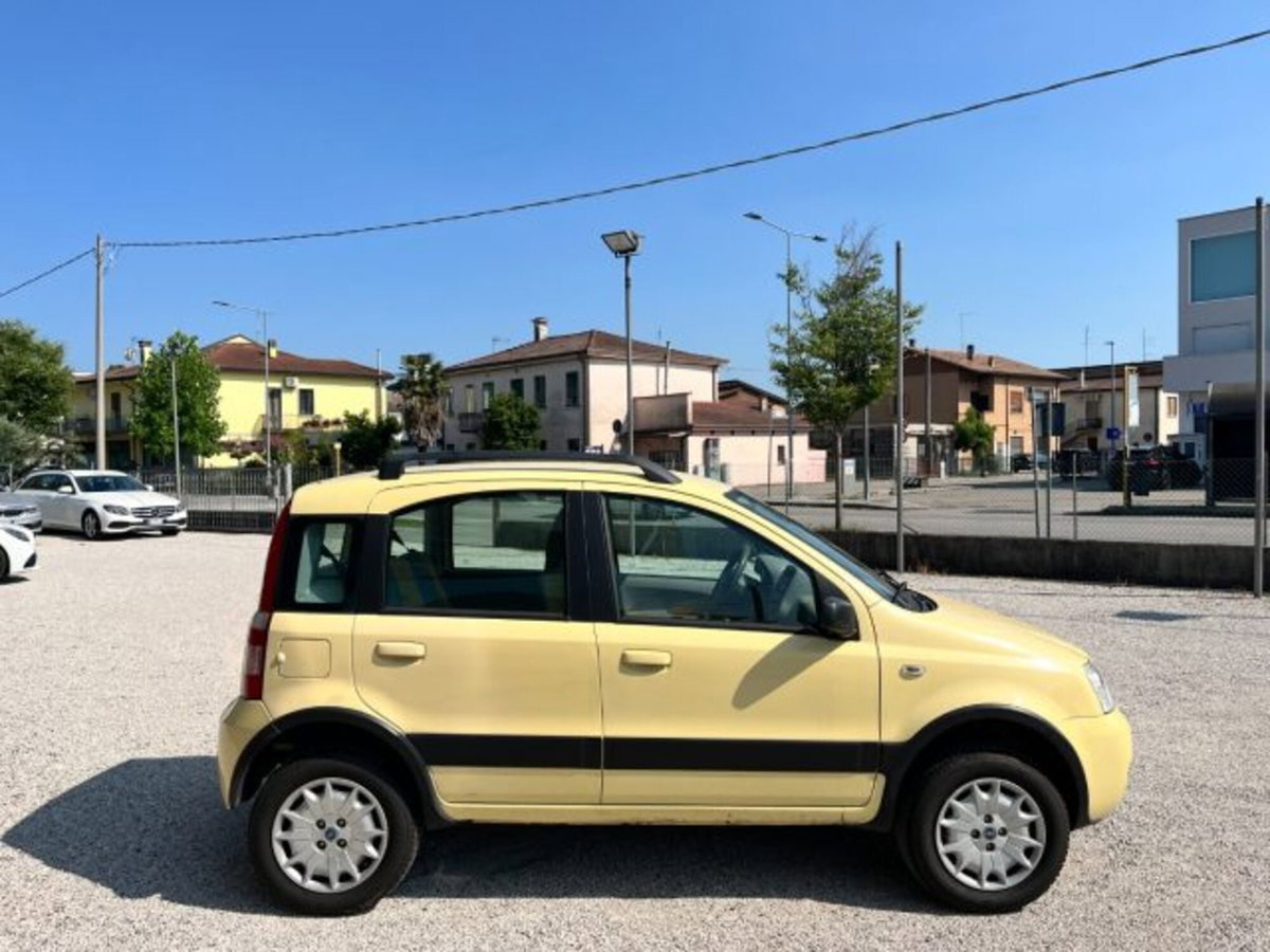 Fiat Panda 1.2 4x4 Climbing (14)
