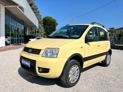 Fiat Panda 1.2 4x4 Climbing (2)