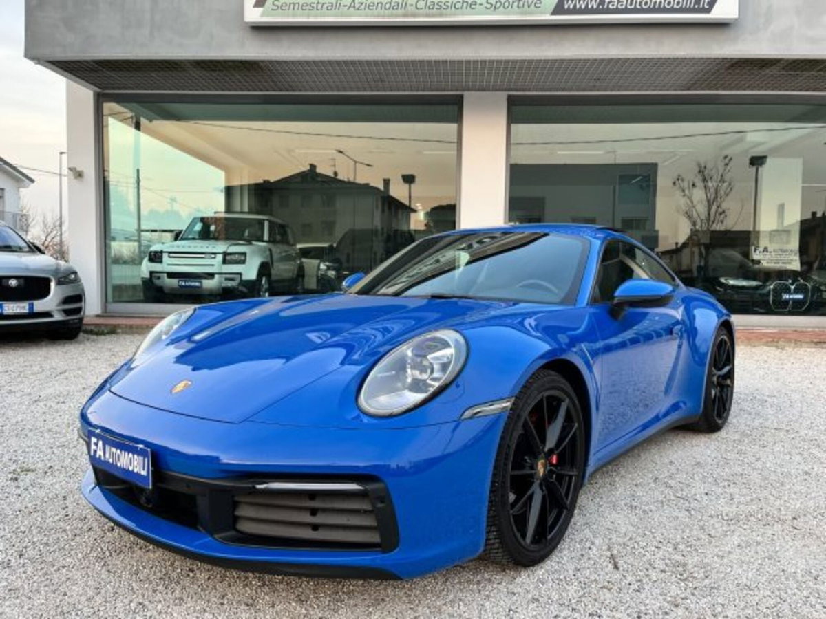 Porsche 911 Coupé Coupe 3.0 Carrera 4S (2)