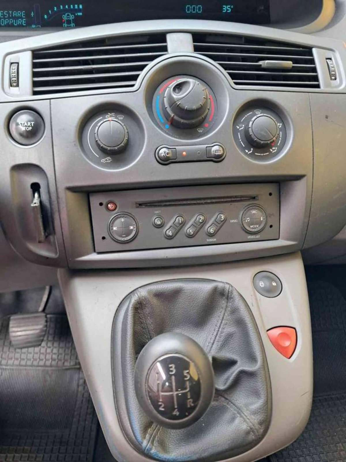 Renault Scenic E-Tech Electric 1.6 16V GPL Pack (13)