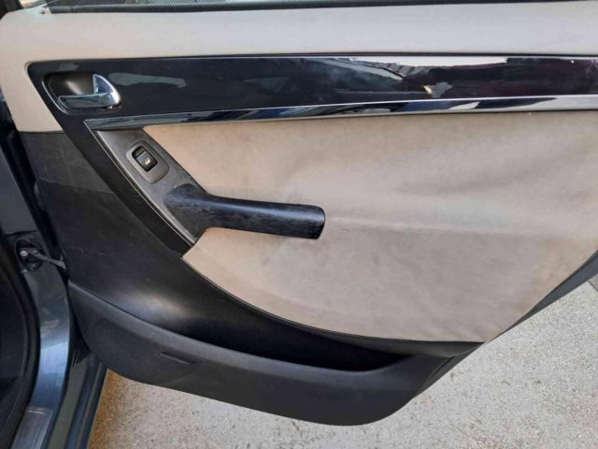 Citroen C4 Gran Picasso 2.0 HDi 138 FAP CMP6 Exclusive Style (17)