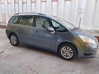 Citroen C4 Gran Picasso 2.0 HDi 138 FAP CMP6 Exclusive Style (8)