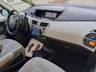Citroen C4 Gran Picasso 2.0 HDi 138 FAP CMP6 Exclusive Style (9)