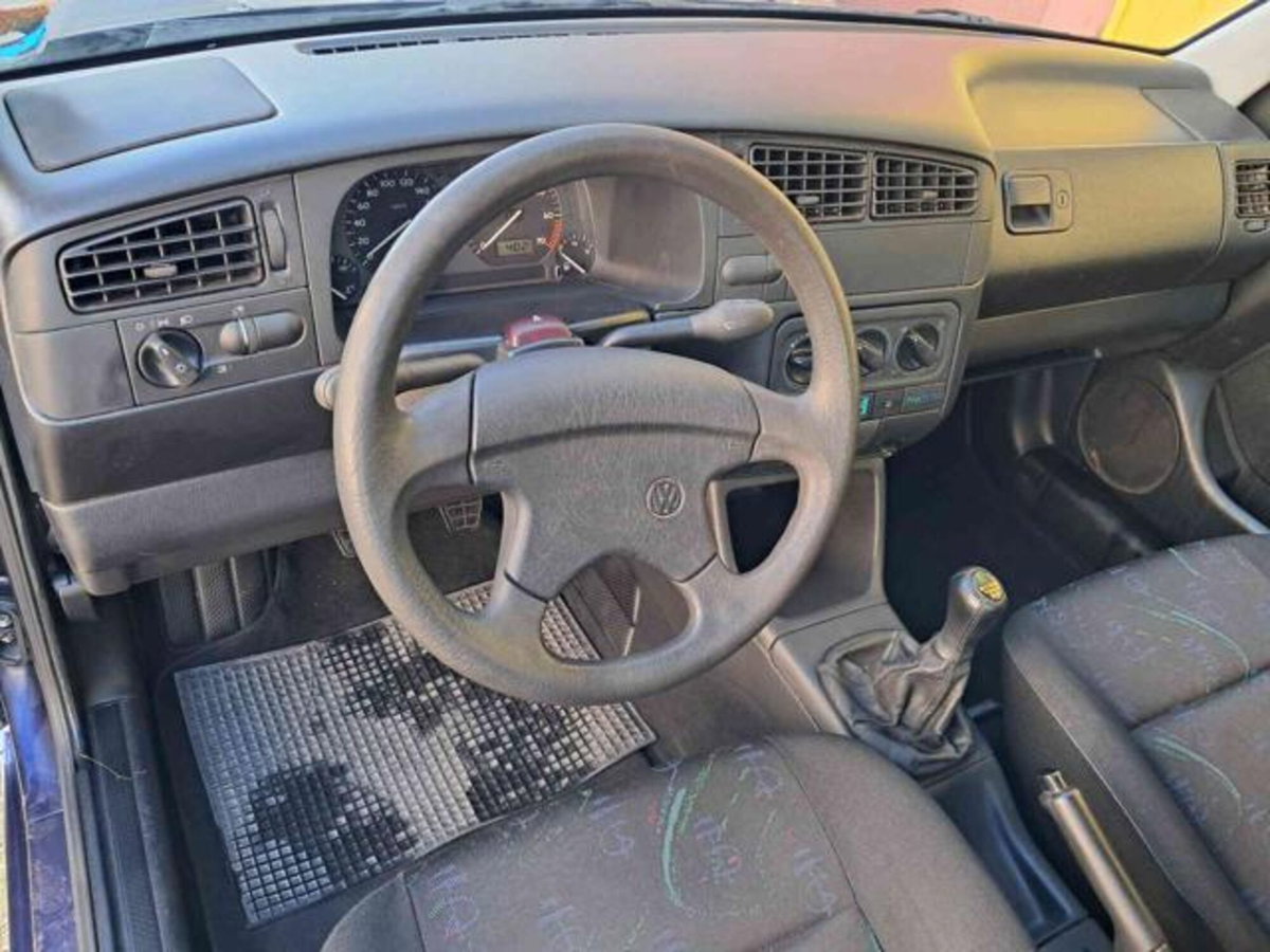 Volkswagen Golf 1.6 cat 5 porte CL (12)