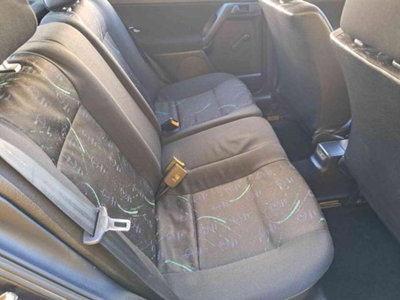 Volkswagen Golf 1.6 cat 5 porte CL (17)