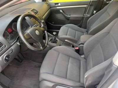 Volkswagen Golf 2.0 16V TDI 4mot. 5p. Sportline (11)