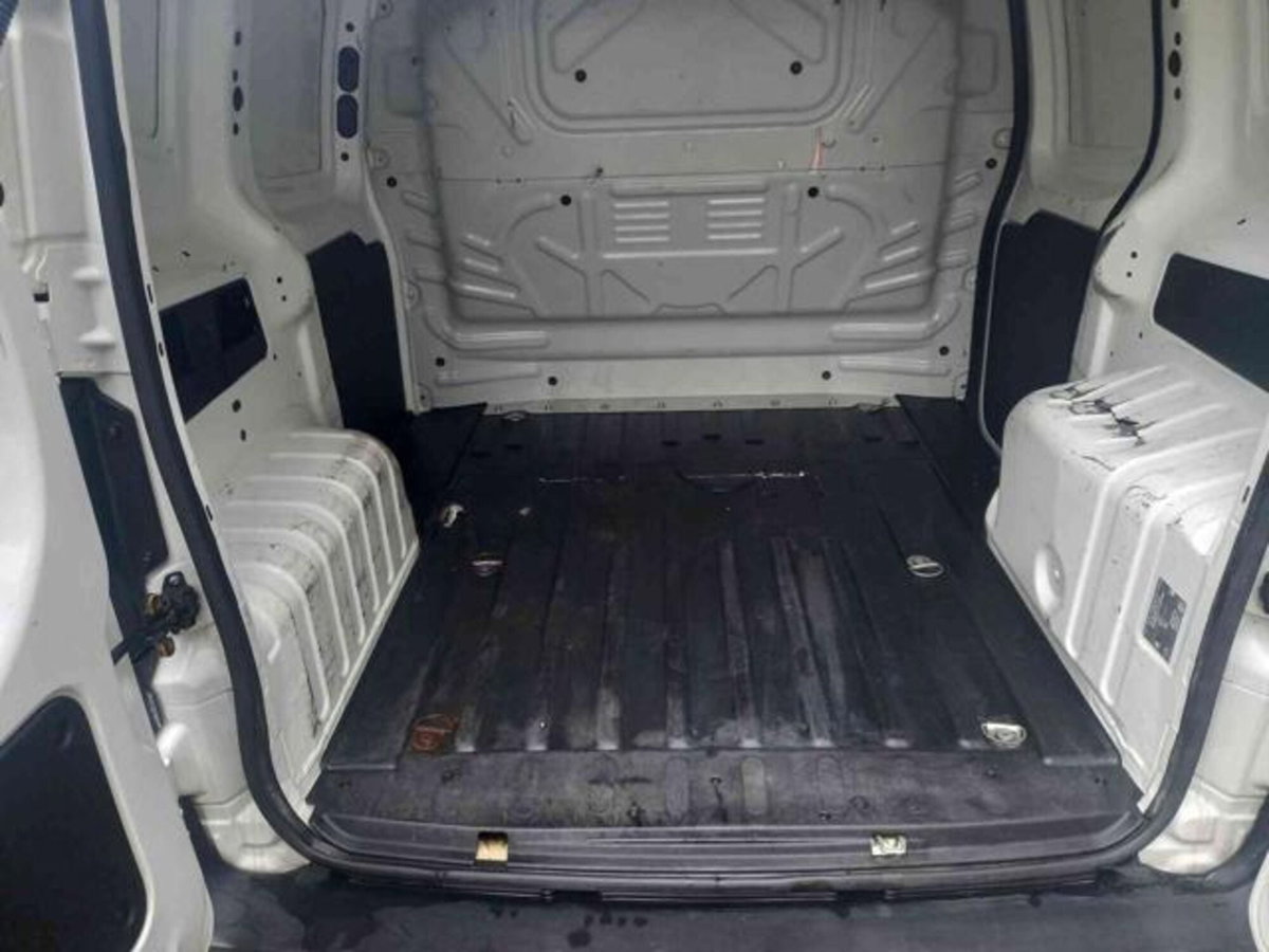 Fiat Fiorino 1.3 MJT 75CV Combi Semi SX (16)