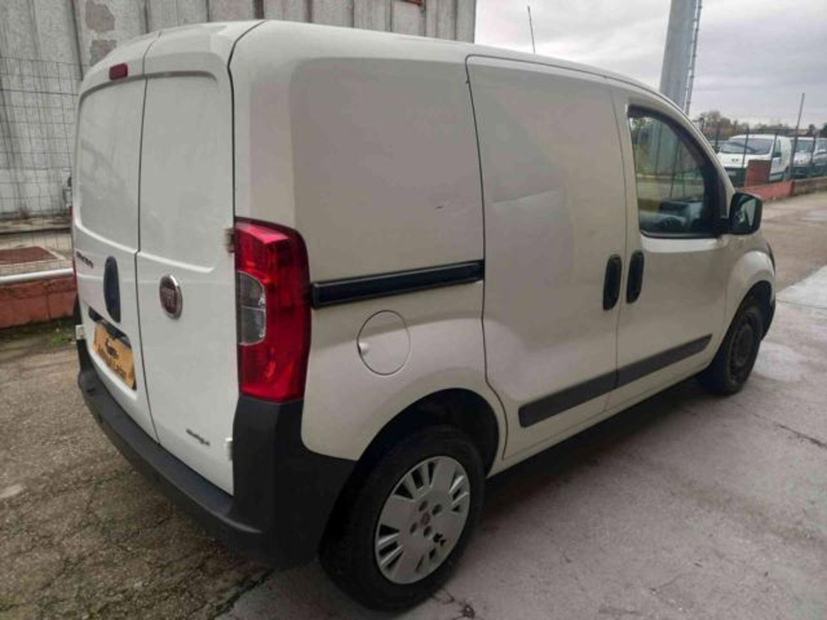 Fiat Fiorino 1.3 MJT 75CV Combi Semi SX (5)