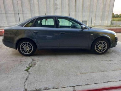 Audi A4 2.0 20V Top (10)