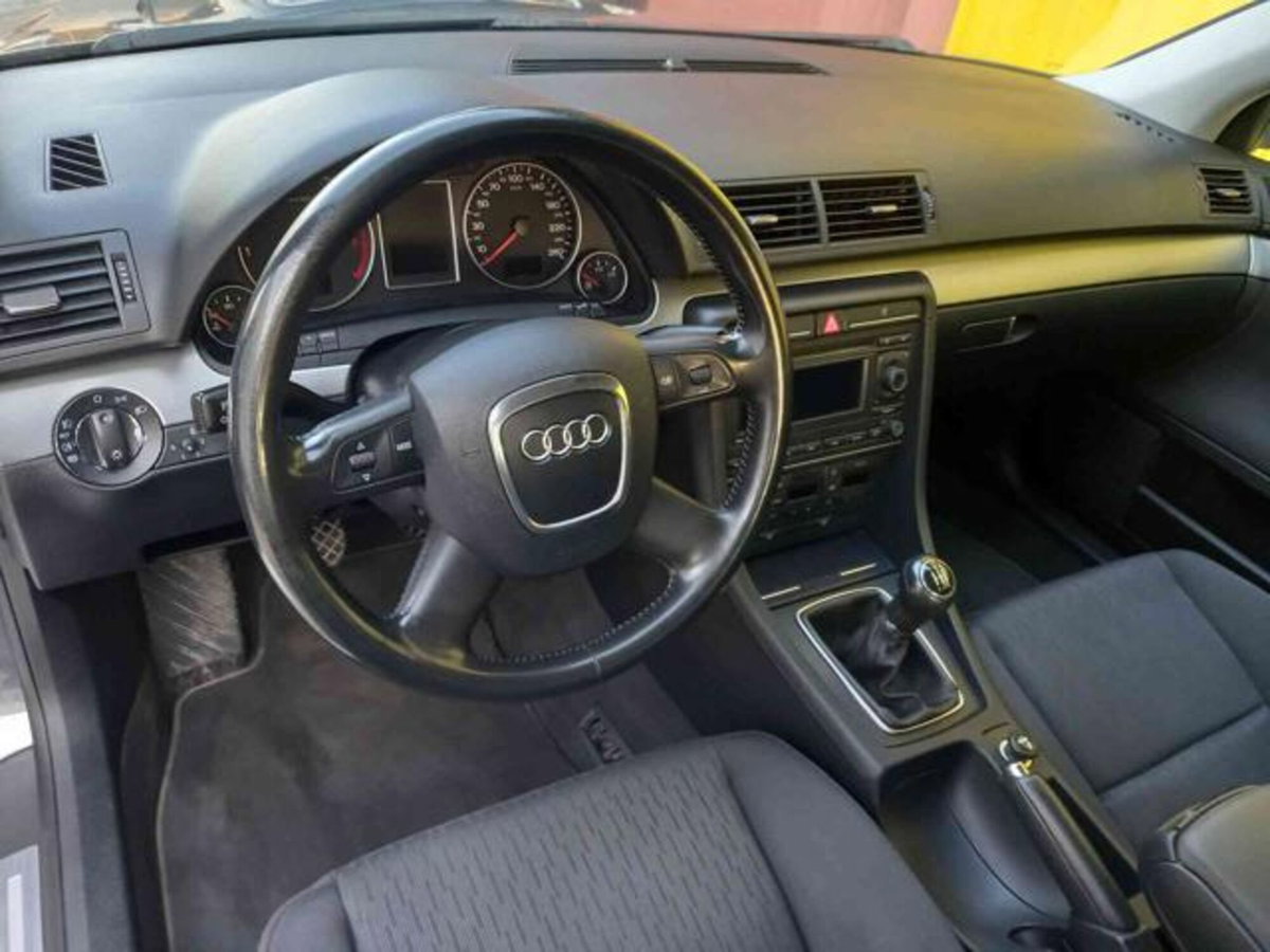 Audi A4 2.0 20V Top (14)