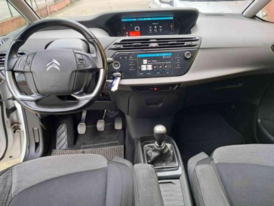 Citroen Grand C4 Picasso BlueHDi 120 S&S Shine (19)