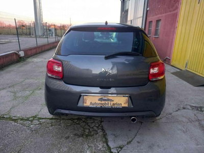 Ds DS 3 Coupé DS 3 1.4 HDi 70 So Chic (6)