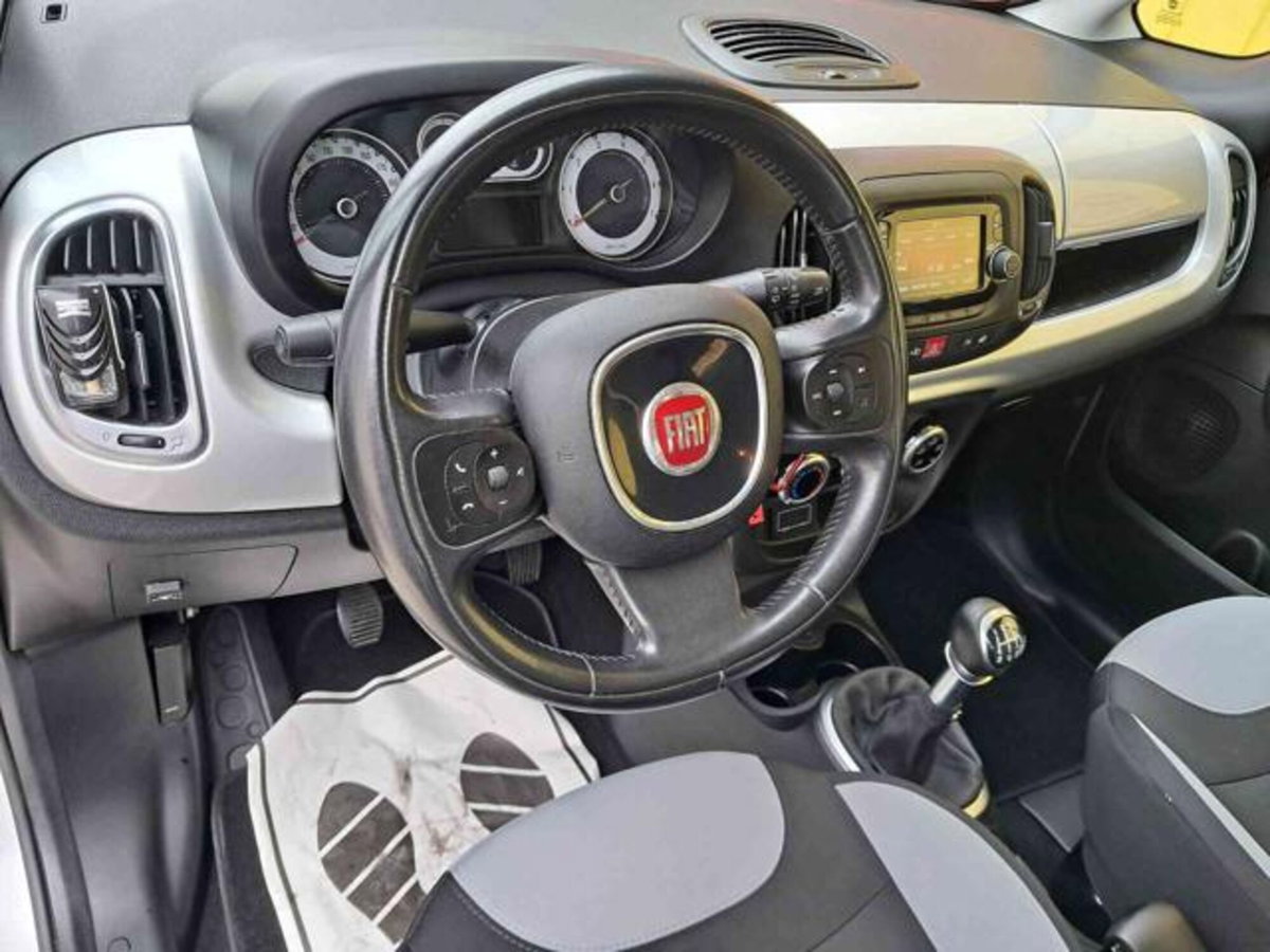 Fiat 500L 1.4 95 CV Lounge (12)