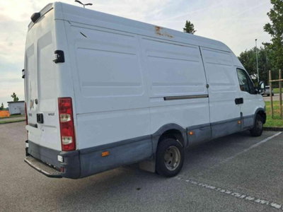 Iveco Daily Furgone 35C15LV BTor 3.0 HPT PL-TA-RG Furgone (5)